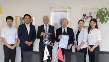 Promoting Educational Exchange: Ambassador Bouhlal Meets with The Goi Peace Foundation and Fujimi Elementary School